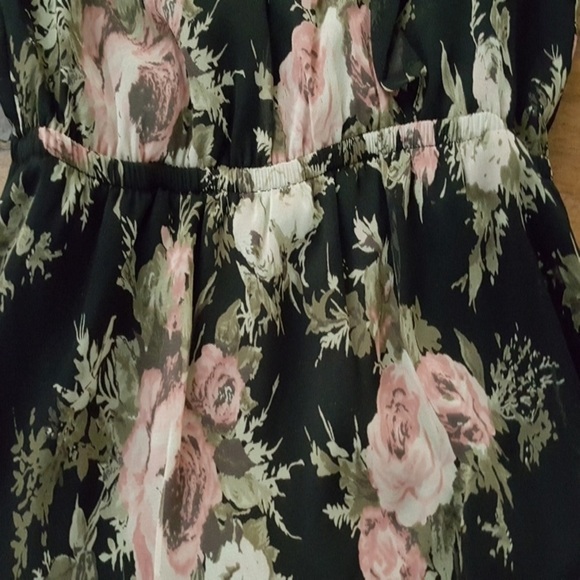 Nwt Lulu's Small Boho Black Floral Ruffled Long Sleeve Top - Picture 10 of 13